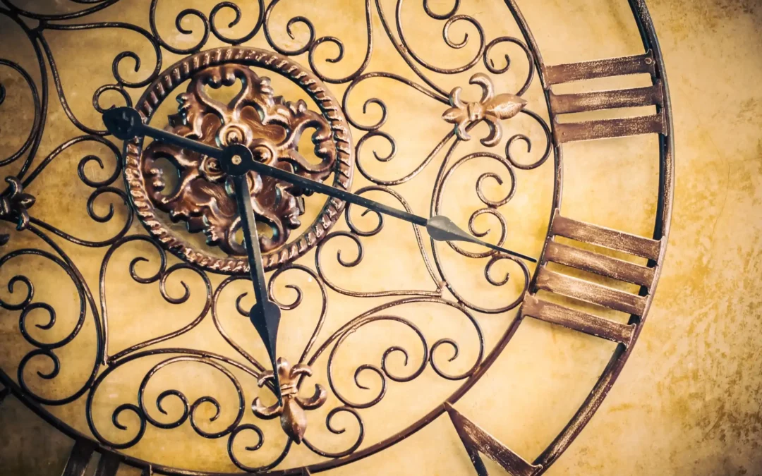 Comment lire et comprendre les marquages sur un mouvement d’horloge ?