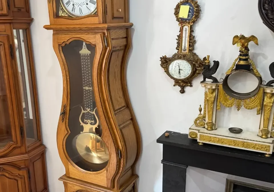 balancier dans une horloge ancienne : fonctionnement